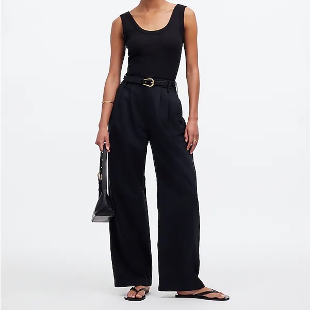 NWT The Harlow Wide-Leg Pant Size 4